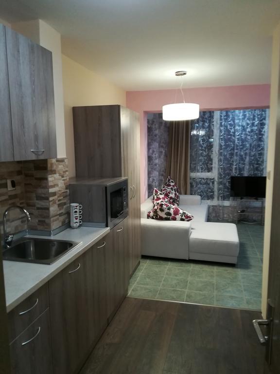 Studio Magelan Apartment Ruse Exterior foto